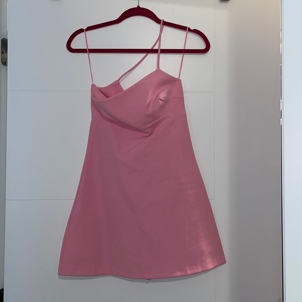 NWOT Zara Pink One Shoulder Romper